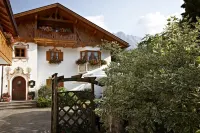 Hotel Alpspitz B&B