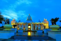 Sheraton Grand Palace Indore Hotels near Dussehra Maidan