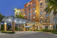 Best Western Plus Miami Executive Airport Hotel  Suites Hotels near Staples