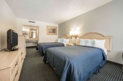 Quality Inn Hotels near T.J. Maxx