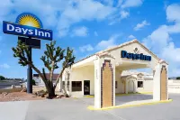 Days Inn by Wyndham Kingman West