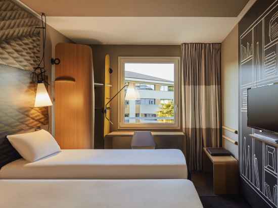 Ibis La Ciotat Rooms