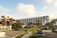 Hilton Orange County/Costa Mesa Hotels near Angels Playground