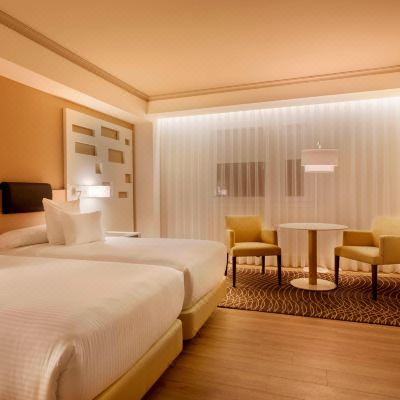 Premium twin Room Non smoking Madrid Marriott Auditorium Hotel & Conference Center Promo Code