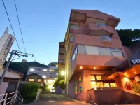 Nagasaki Sky Hotel Hotel berhampiran Inasayama