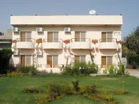 New Memnon Hotel Hotels near Colossi of Memnon