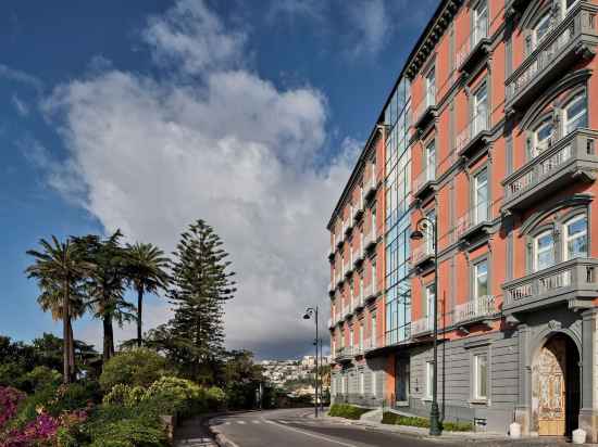 De Bonart Naples, Curio Collection by Hilton Hotel Exterior