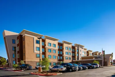 Residence Inn Las Vegas South/Henderson Các khách sạn ở Las Vegas