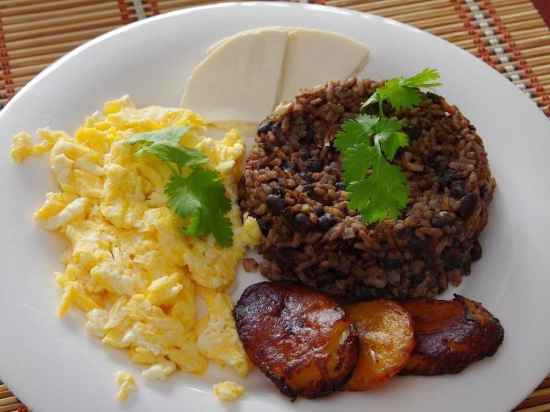 Hotel Liberia Dining/Meeting Rooms