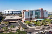 Renaissance Phoenix Glendale Hotel & Spa Hotels near Sky Harbor International Airport