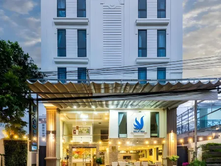 Ocean Glow Boutique Da Nang by Haviland