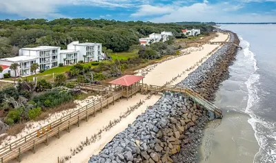 Villas by the Sea Resort & Conference Center Hotels near Jekyll Island Historic District