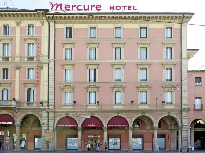 Mercure Bologna Centro Hotel in zona Basilica Patriarcale di San Domenico