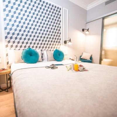 Junior Suite with Balcony Ona Hotels Mosaic Promo Code