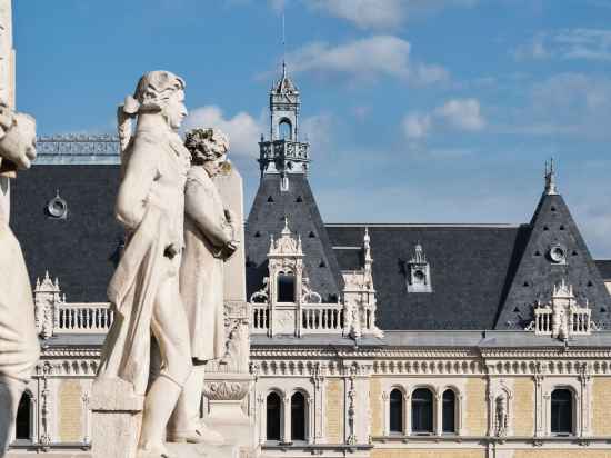 W Budapest Hotel Exterior