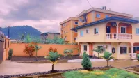 Stunning 3-Bedrooms GuestHouse in Limbe Cameroon Hotels near Limbe Botanic Garden