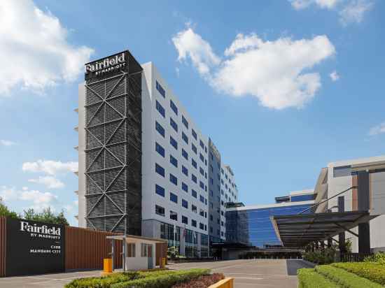 Fairfield by Marriott Cebu Mandaue City Hotel Exterior