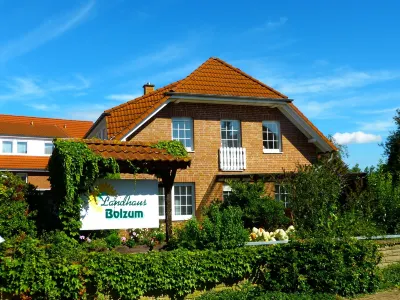 Landhaus Bolzum Hotels in Hamelerwald