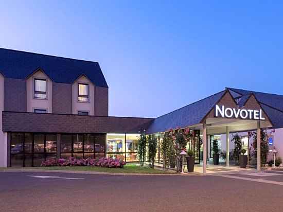 Novotel Amboise Hotel Exterior