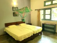 Jungle House Hotels near Laginagala Viddayalaya