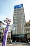 Airline Inn Kaohsiung Station Hotels near Fengshan Station