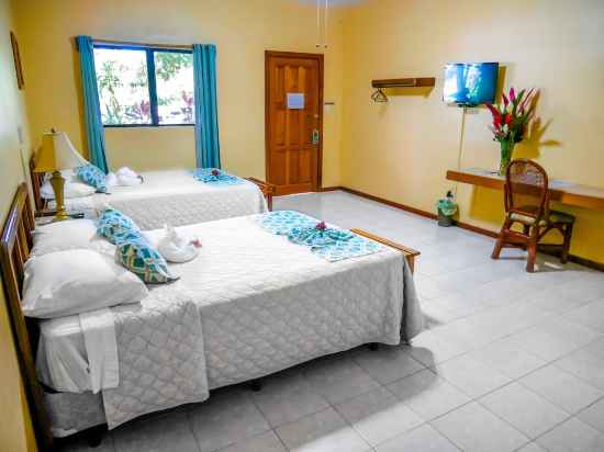 Drift Inn Cayo Rooms