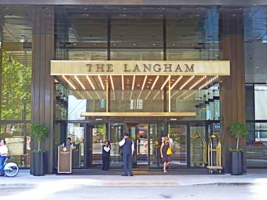 The Langham Chicago Hotel Exterior