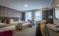 Talbot Hotel Wexford Các khách sạn gần Slade Castle