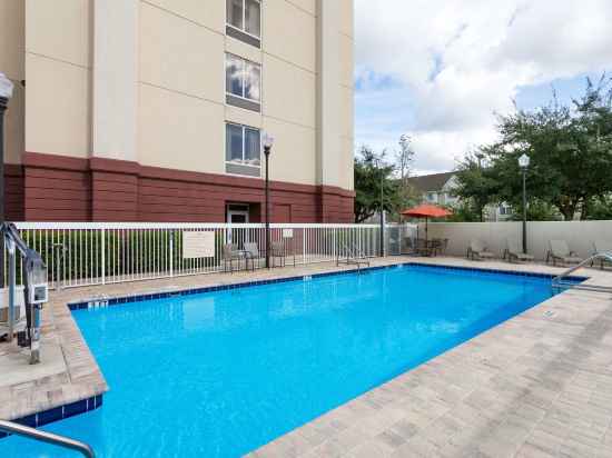 Hampton Inn Leesburg/Tavares Fitness & Recreational Facilities