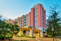 Fairfield Inn & Suites Orlando at Flamingo Crossings® Town Center Hotels near Orlando Herndon Airport