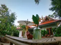 Baan Mali Lampang Homestay Hotel in zona Wat Ban Phueng