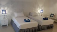 PP Blue Sky Resort Hotels in Phi Phi Islands