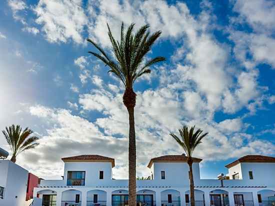 Broncemar Beach Suites Hotel Exterior