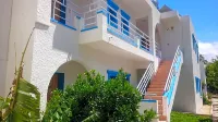 Amazones Villas Apartments Hotels in Stalida