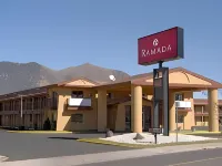 Ramada by Wyndham Flagstaff East Hotels in der Nähe von Northern Arizona University