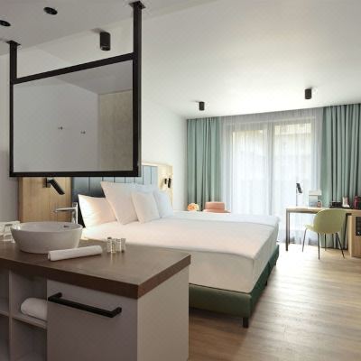 Deluxe Room with View(with Terrace) Barceló Budapest Promo Code