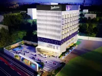 Radisson Lucknow City Center Hotels near Lohia Park