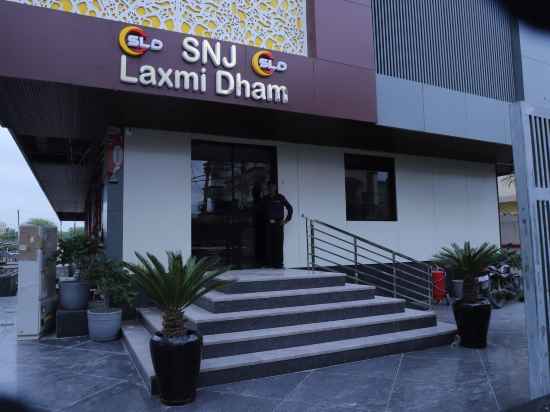 S.N.J Laxmi Dham Hotel Exterior