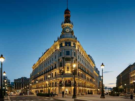 Four Seasons Hotel Madrid Hotel Exterior