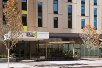 Home2 Suites by Hilton Philadelphia Convention Center Hoteles cerca de Academy of Natural Sciences of Drexel University