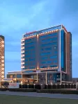 Ramada by Wyndham Erbil Gulan Street Отели рядом с достопримечательностью «Парк Бадава»