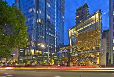 Shangri-La Toronto Hotels in Toronto