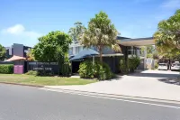 Rocklea International Motel Hotels in Darra