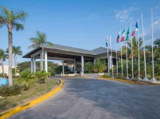 Pestana Cayo Coco Beach Resort Hotel Exterior