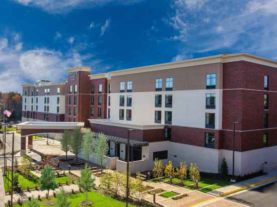 Homewood Suites by Hilton Reston Hotel Exterior