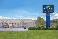 Microtel Inn & Suites by Wyndham Franklin Отели в г. Франклин