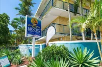 Broadwater Keys Holiday Apartments Hotels in Labrador