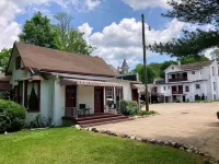 Gold-Inn Hot Springs