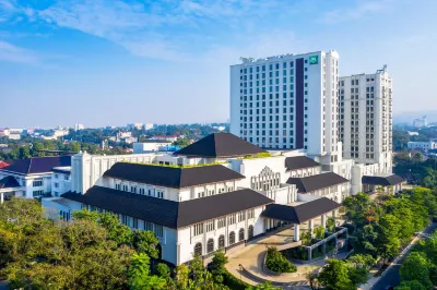 Ibis Styles Bandung Grand Central Hotels near Masjid Jihadul Wasilah