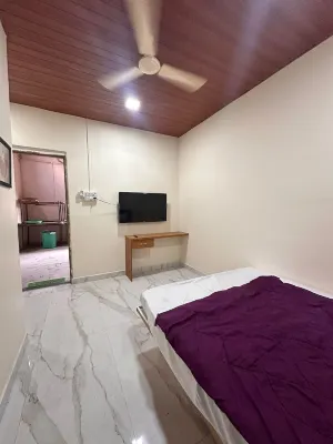 Hotel Fulora Hotels near Wang Dam Umarkanchan, Dhebewadi